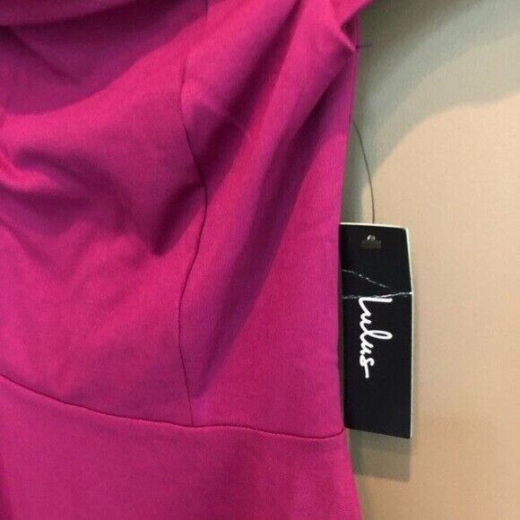 NWT Lulu’s Season Of Fun Off the Shoulder Skater Dress Small Fit & Flare - Picture 5 of 8